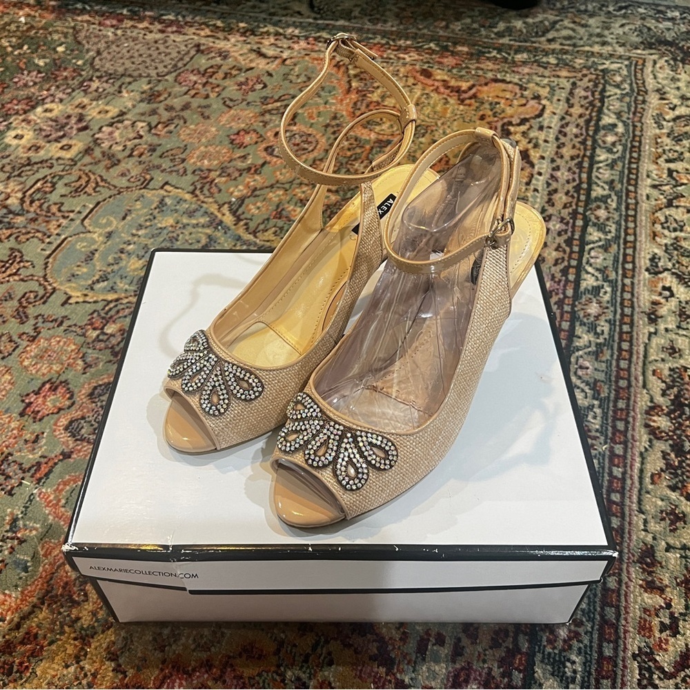 FINAL PRICE Alex Marie "Marla" Leather Ankle Strap Open Toe Heels Ceylon Beige